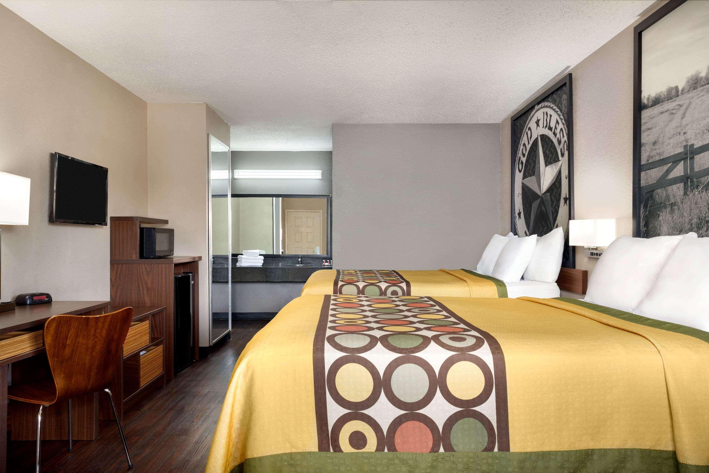 Super 8 By Wyndham Universal City Esterno foto